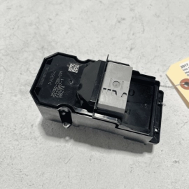 ACURA MDX 2017-2020 FRONT RIGHT PASSENGER SIDE DOOR WINDOW CONTROL SWITCH OEM