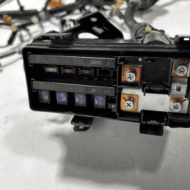 ACURA MDX 2017 - 2018 3.5L ENGINE ROOM DRIVER SIDE WIRE HARNESS & FUSE BOX OEM ACURA MDX 2017 - 2018 3.5L ENGINE ROOM DRIVER SIDE WIRE HARNESS & FUSE BOX OEM