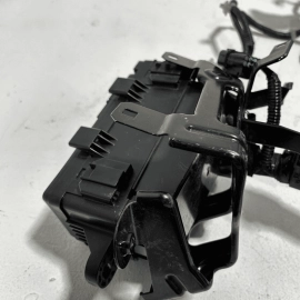ACURA MDX 2017 - 2018 3.5L ENGINE ROOM DRIVER SIDE WIRE HARNESS & FUSE BOX OEM ACURA MDX 2017 - 2018 3.5L ENGINE ROOM DRIVER SIDE WIRE HARNESS & FUSE BOX OEM