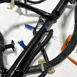 ACURA MDX 2017 - 2018 3.5L ENGINE ROOM DRIVER SIDE WIRE HARNESS & FUSE BOX OEM ACURA MDX 2017 - 2018 3.5L ENGINE ROOM DRIVER SIDE WIRE HARNESS & FUSE BOX OEM
