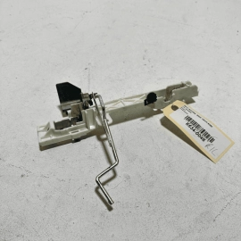 ACURA MDX 2014-2020 REAR LEFT DRIVER SIDE DOOR EXTERIOR HANDLE BASE BRACKET OEM