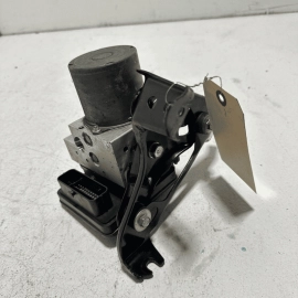 ACURA MDX 2017 - 2018  ABS ANTI LOCK BRAKE PUMP MODULE UNIT & BRACKET OEM ACURA MDX 2017 - 2018  ABS ANTI LOCK BRAKE PUMP MODULE UNIT & BRACKET OEM