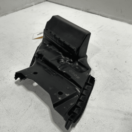 2017-2020 ACURA MDX ENGINE AIR INTAKE INLET DUCT LOWER GUIDE OEM