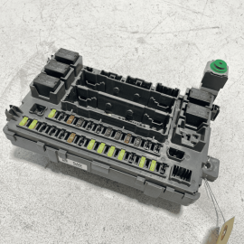 2016-2018 ACURA MDX UNDER DASH PASSENGER SIDE FUSE RELAY JUNCTION BOX BLOCK OEM