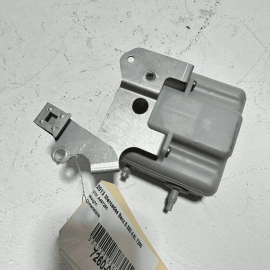 2010-2013 MERCEDES BENZ S550 CENTRAL LOCKING VACUUM VALVE PUMP TANK OEM