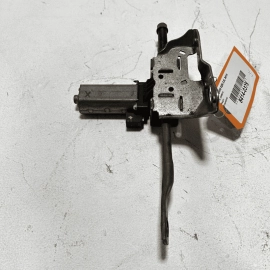 2014-2015-2016 BMW 528I  FRONT LEFT SIDE SEAT ADJUSTMENT MOTOR OEM