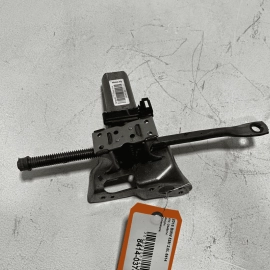 2014-2015-2016 BMW 528I  FRONT LEFT SIDE SEAT ADJUSTMENT MOTOR OEM