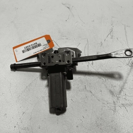 2014-2015-2016 BMW 528I  FRONT RIGHT SIDE SEAT ADJUSTMENT MOTOR OEM