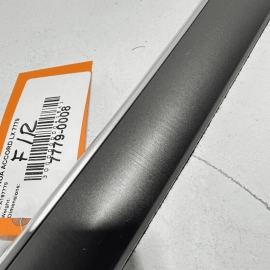 HONDA ACCORD 2018-2020 FRONT PASSENGER SIDE DOOR PANEL TRIM COVER MOLDING OEM HONDA ACCORD 2018-2020 FRONT PASSENGER SIDE DOOR PANEL TRIM COVER MOLDING OEM