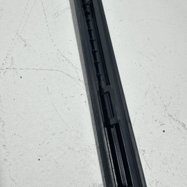 2018-2020 HONDA ACCORD LX WINDSHIELD A PILLAR DRIP SEAL MOLDING RIGHT SIDE OEM 2018-2020 HONDA ACCORD LX WINDSHIELD A PILLAR DRIP SEAL MOLDING RIGHT SIDE OEM