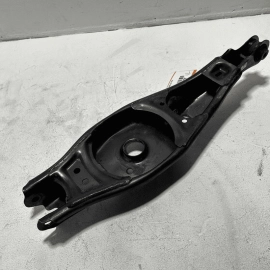 HONDA ACCORD 2018-2020 REAR LEFT DRIVER LOWER CONTROL ARM SPRING PERCH OEM