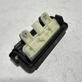 2007-13 Mercedes S550 W221 Trunk Lid Unlock Release Handle Switch Cover Trim OEM
