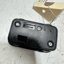 2007-2017 MERCEDES BENZ S550 REAR TRUNK DECK LID RELEASE OPEN SWITCH OEM 2007-2017 MERCEDES BENZ S550 REAR TRUNK DECK LID RELEASE OPEN SWITCH OEM