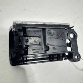 2007-2013 MERCEDES S550 W221 REAR LEFT SIDE DOOR PANEL ASHTRAY OEM 2007-2013 MERCEDES S550 W221 REAR LEFT SIDE DOOR PANEL ASHTRAY OEM