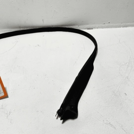 MERCEDES W221 S550 2007-2013 FRONT DRIVER SIDE DOOR UPPER WEATHERSTRIP SEAL OEM