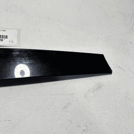 MERCEDES W221 S550 07-13 FRONT DRIVER DOOR WINDOW B PILLAR APPLIQUE MOLDING OEM MERCEDES W221 S550 07-13 FRONT DRIVER DOOR WINDOW B PILLAR APPLIQUE MOLDING OEM