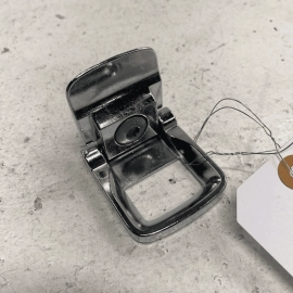 15-18 AUDI Q3 TRUNK LUGGAGE CARGO TIE DOWN HOOK 5N0864203