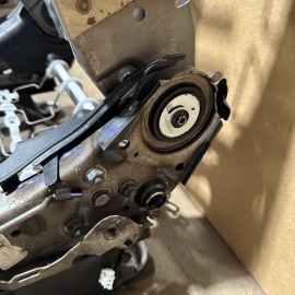 ACURA MDX 2017 - 2018 SH-AWD FRONT LEFT DRIVER SIDE SEAT TRACK ADJUST FRAME OEM
