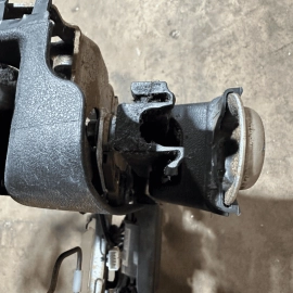 ACURA MDX 17-18 SH-AWD FRONT RIGHT PASSENGER SIDE SEAT TRACK ADJUST FRAME OEM ACURA MDX 17-18 SH-AWD FRONT RIGHT PASSENGER SIDE SEAT TRACK ADJUST FRAME OEM