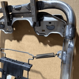 ACURA MDX 17-18 SH-AWD FRONT RIGHT PASSENGER SIDE SEAT TRACK ADJUST FRAME OEM ACURA MDX 17-18 SH-AWD FRONT RIGHT PASSENGER SIDE SEAT TRACK ADJUST FRAME OEM
