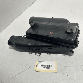 2012 - 2017 MERCEDES S550 CLS550 ENGINE RIGHT AIR CLEANER INTAKE HOUSING BOX OEM