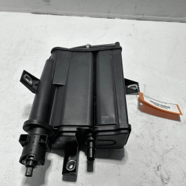 MERCEDES W221 S550 2007-2013 FUEL VAPOR EVAPORATOR BOX CHARCOAL CANISTER OEM