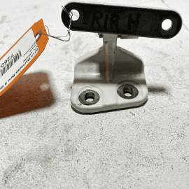 2007-2013 MERCEDES W221 S600 S550 REAR PASSENGER SIDE LOWER DOOR HINGE OEM =799=