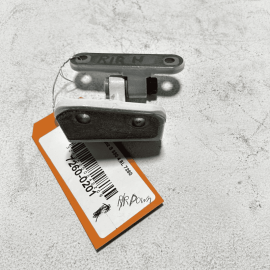 2007-2013 MERCEDES W221 S600 S550 REAR PASSENGER SIDE LOWER DOOR HINGE OEM =799=