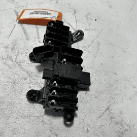 Mercedes 2010-2013 W221 S550 Fuse Box Junction Block Right Footwell OEM