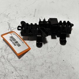 Mercedes 2010-2013 W221 S550 Fuse Box Junction Block Right Footwell OEM