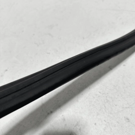 Mercedes 07-13 W221 S550 CL550 REAR GASKET BONNET HOOD SEAL WEATHERSTRIP OEM