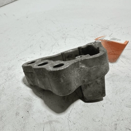 2018-2020 HONDA ACCORD RIGHT PASSENGER SIDE UPPER ENGINE MOUNTING BRACKET OEM