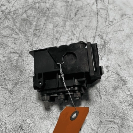 Valve Block Solenoid Valve Air Suspension Airmatic Mercedes CLS 53 2019-2021 OEM