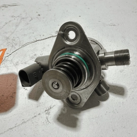 2012 - 2017 MERCEDES S550 S63 AMG Left Driver Side High Pressure Fuel Pump OEM