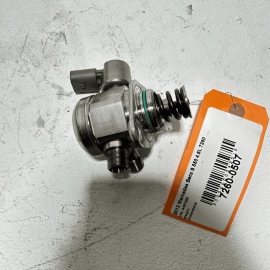 2012 - 2017 MERCEDES S550 S63 AMG Right Side High Pressure Fuel Pump OEM
