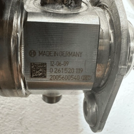 2012 - 2017 MERCEDES S550 S63 AMG Right Side High Pressure Fuel Pump OEM