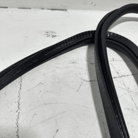 2009-2015 BMW 750LI REAR LEFT OR RIGHT SIDE DOOR ON BODY WEATHERSTRIP SEAL OEM
