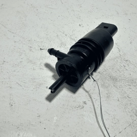 Windshield Washer Tank Pump Mercedes-Benz S550 2007-2013 OEM