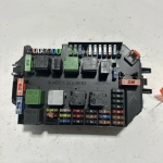 2011-2013 Mercedes Benz S550 Front Under Hood Fuse Box Module Assembly OEM