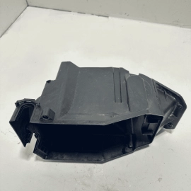 Engine Compartment Fuse Relay Box Housing Cover Mercedes-Benz S550 2007-2013 OEM