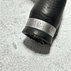 2012-2013 MERCEDES W221 S550 ENGINE COOLANT HOSE PIPE OEM