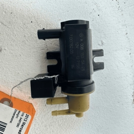 MERCEDES 2013 S550 Turbocharger Boost Pressure Transducer Vacuum Valve OEM