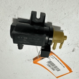 MERCEDES 2013 S550 Turbocharger Boost Pressure Transducer Vacuum Valve OEM