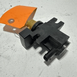 MERCEDES 2013 S550 Turbocharger Boost Pressure Transducer Vacuum Valve OEM