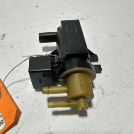 MERCEDES 2013 S550 Turbocharger Boost Pressure Transducer Vacuum Valve OEM