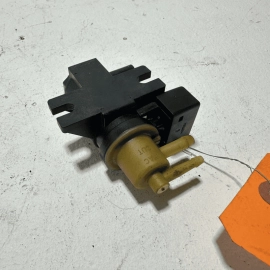MERCEDES 2013 S550 Turbocharger Boost Pressure Transducer Vacuum Valve OEM