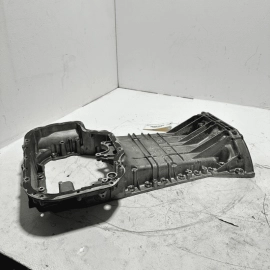 2011-2014 Mercedes W221 S550 S63 AMG CL550 4.6L Engine Upper Oil Pan Section OEM
