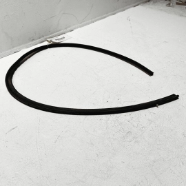 2009-2015 BMW 750 Li REAR LEFT DRIVER SIDE DOOR LOWER WEATHERSTRIP SEAL OEM