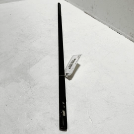 BMW 750LI 2009-2015 F01 F02 FRONT LEFT DRIVER SIDE DOOR WINDOW BELT MOLDING OEM BMW 750LI 2009-2015 F01 F02 FRONT LEFT DRIVER SIDE DOOR WINDOW BELT MOLDING OEM