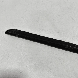 BMW 750LI 2009-2015 F01 F02 FRONT LEFT DRIVER SIDE DOOR WINDOW BELT MOLDING OEM BMW 750LI 2009-2015 F01 F02 FRONT LEFT DRIVER SIDE DOOR WINDOW BELT MOLDING OEM